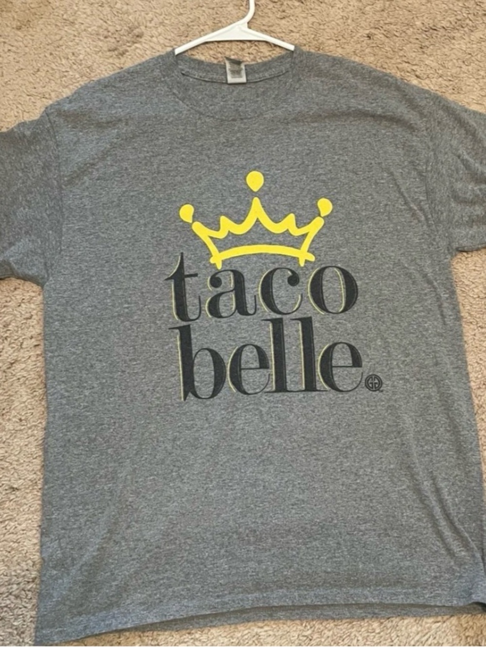 Taco Belle Girlie Girl Brand
Tshirt LARGE unisex *Beauty & the Beast + Taco Bell